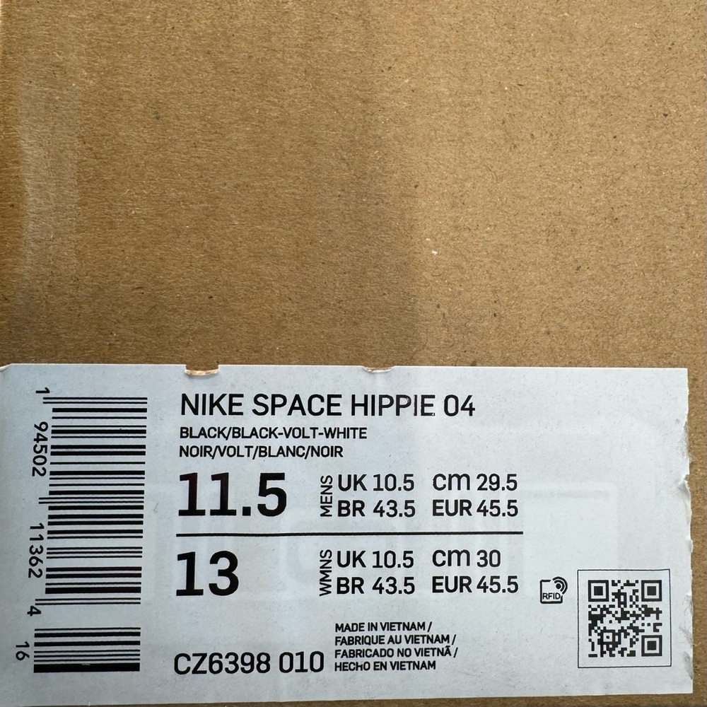 NIKE SPACE HIPPIE 04 BLACK-VOLT-WHITE Men’s Sz. 11.5 - Picture 10 of 10